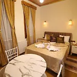 Guer Royal Aparts Istanbul