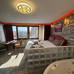 Hotel Guer Royal Aparts 3*