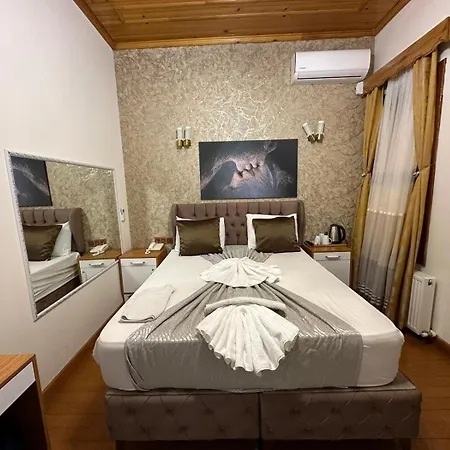 Guer Royal Aparts 3* Estambul