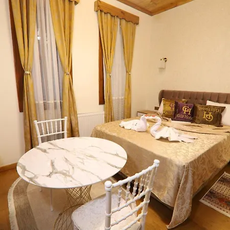 Hotel Guer Royal Aparts