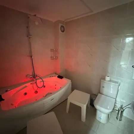 Hotel Guer Royal Aparts