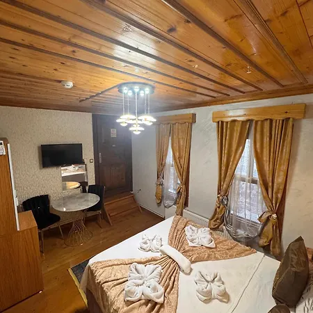 Guer Royal Aparts Hotel Istanboel
