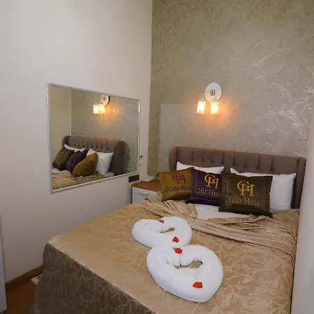 Hotel Guer Royal Aparts Estambul
