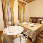 Hotel Guer Royal Aparts