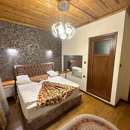 Hotel Guer Royal Aparts