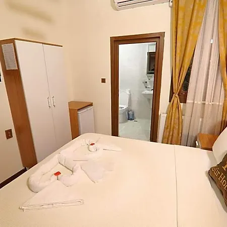 Guer Royal Aparts Hotel 3*
