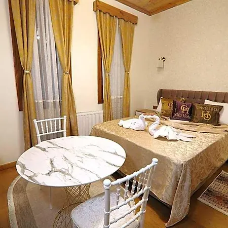 Guer Royal Aparts Hotel Istanbul
