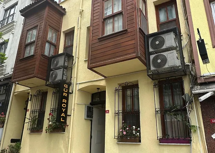 Guer Royal Aparts 3*