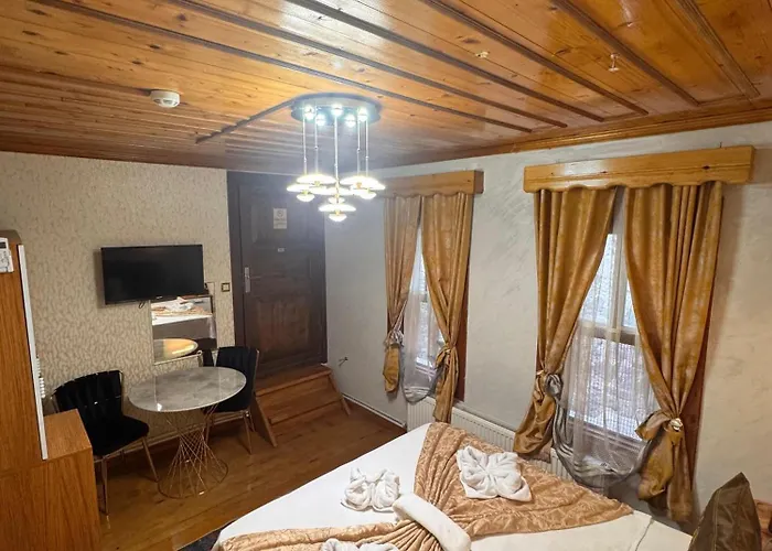 Guer Royal Aparts Hotell Istanbul