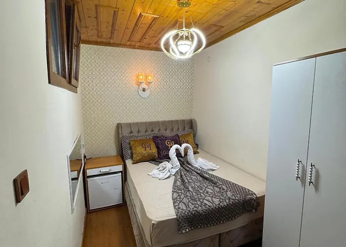 Guer Royal Aparts Hotell 3*