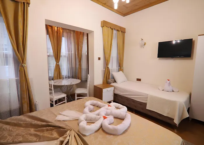 Hotell Guer Royal Aparts 3*