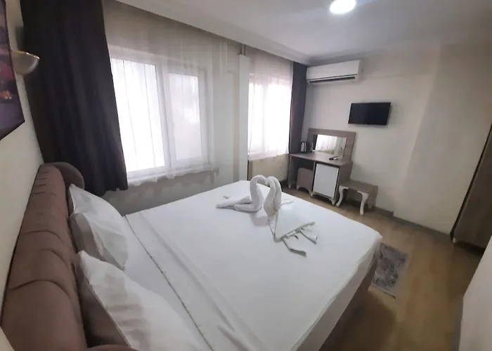 Guer Royal Aparts 3*