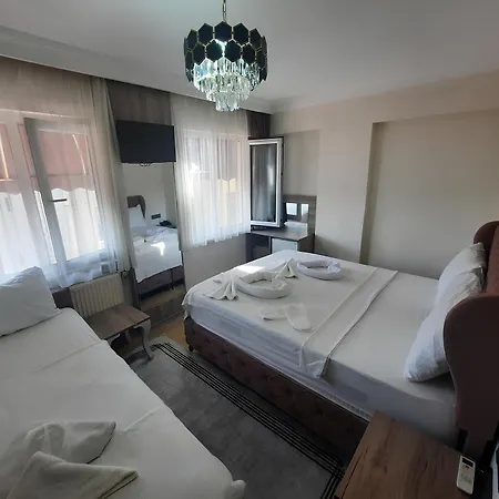 Guer Royal Aparts 3* Estambul